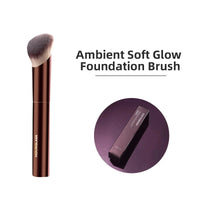 Hourglass Ambient Soft Glow Foundation Brush