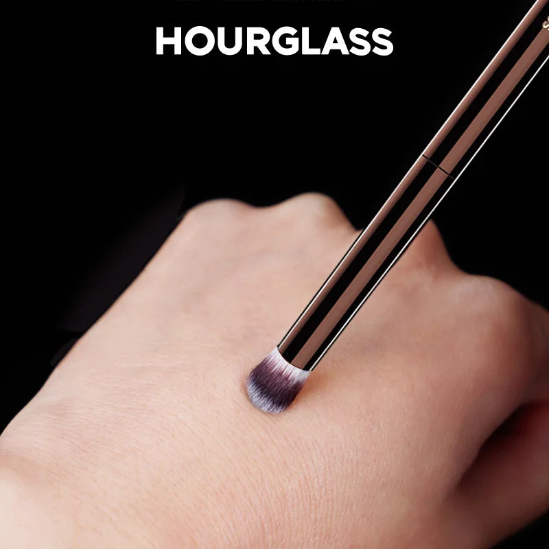 Hourglass Domed Shadow Brush